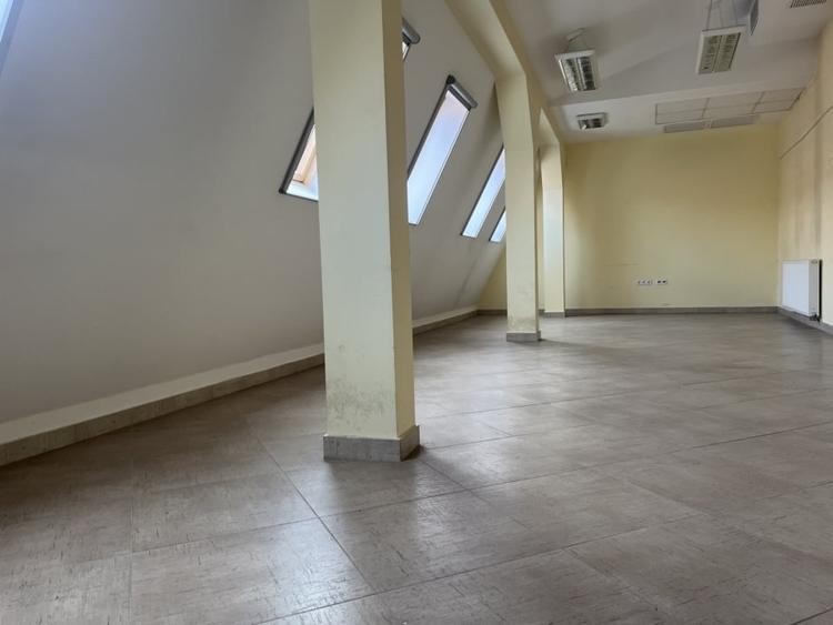 Spatiu birou central - 3