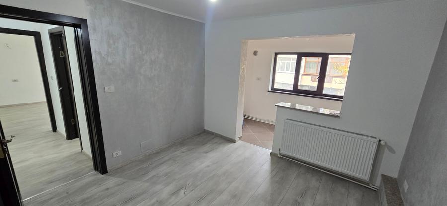 2 camere de vanzare , etajul 2, Focsani - 8