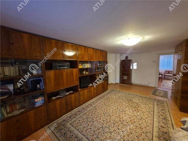 Casa individuala cu 3 camere si 200mp teren in centru istoric Sibiu - 2