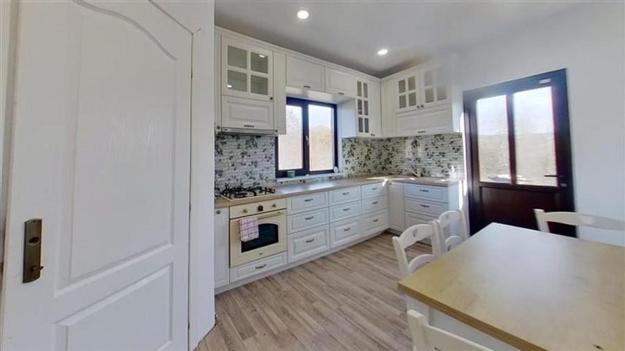 Rezidenta noua, oportunitate personalizare, peste 1.500mp, Persani, Brasov - 4