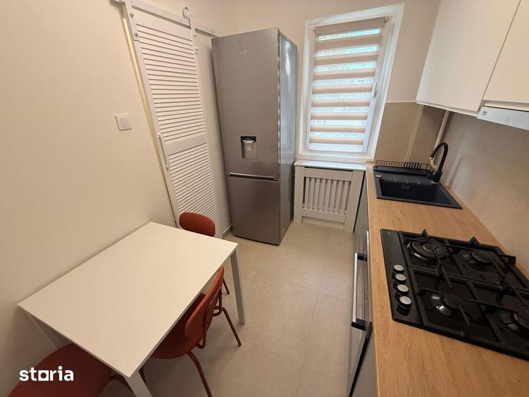 Apartament 3 camere, Podu Ros - Cantemir, renovat complet, etaj 1 - 4