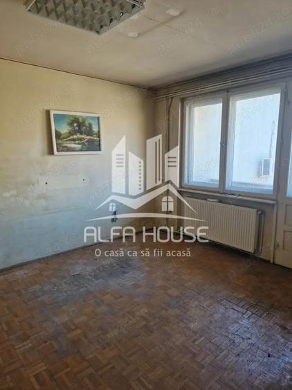 Vand 3 camere confort 1 zona Centrala - 6