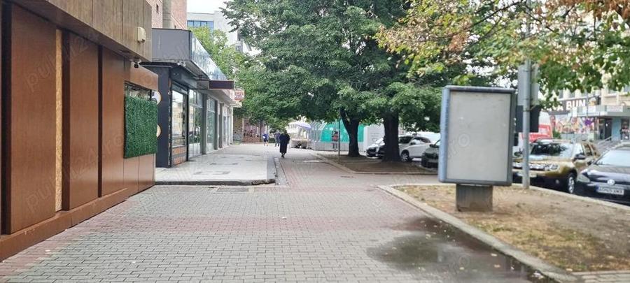 Inchiriez spatiu comercial in Pitesti,ultracentral in suprf. de 100 mp - 5