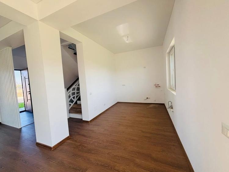 VILA Comuna Berceni – Ilfov | SUPER COMPLEX MEGA PARK - 16