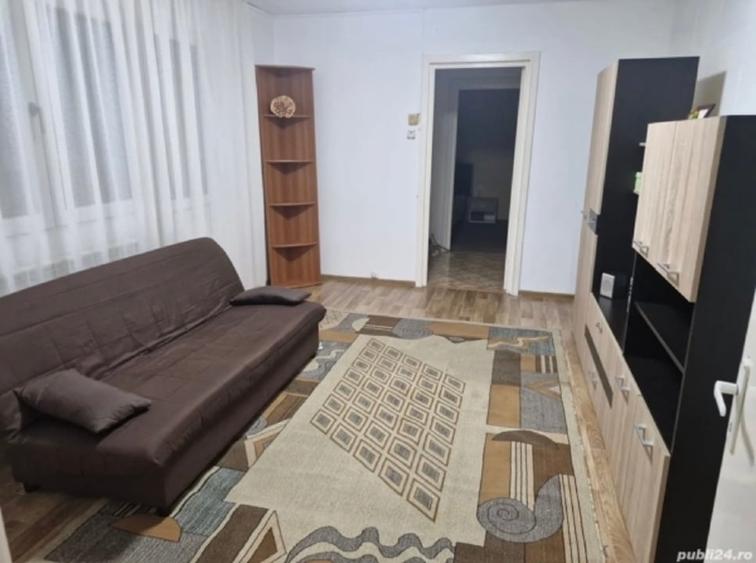 Apartament de vânzare - 1