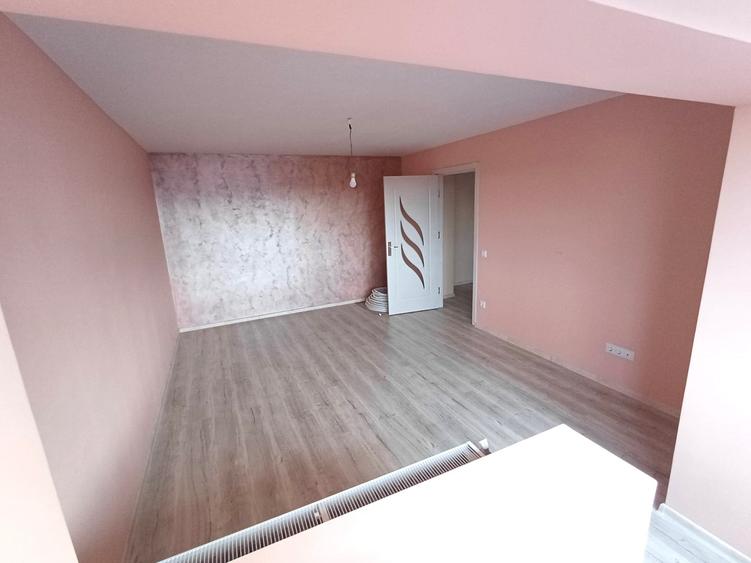 Vanzare 3 camere-Imobiliare MAXICONFORT - 3