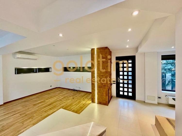 CASA INDIVIDUALA/SUPERBA/PIPERA/EROU IANCU NICOLAE/PISCINA/CURTE GENEROASA - 49