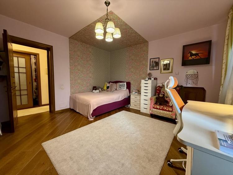 Vilă ultracentrală cu piscină interioară, saună și cramă | Unirii - 22