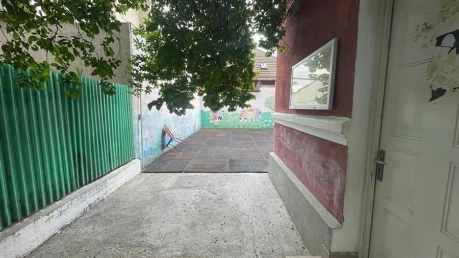 Vatra Luminoasa, vila 7 camere, curte 121 mp - 8