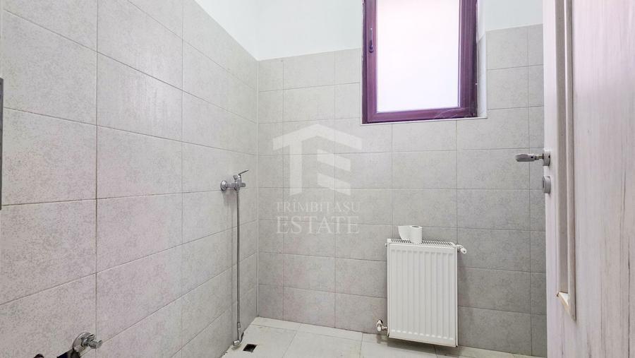 Apartament cu 3 camere decomandat, mobilat în Chiajna