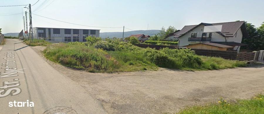 Teren de 425 mp, în Bucium