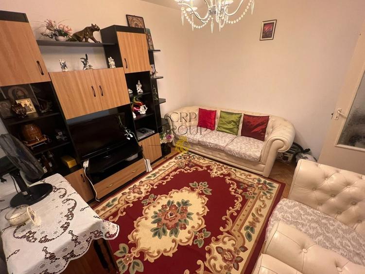 Apartament cu 3 camere, mobilat în Sud