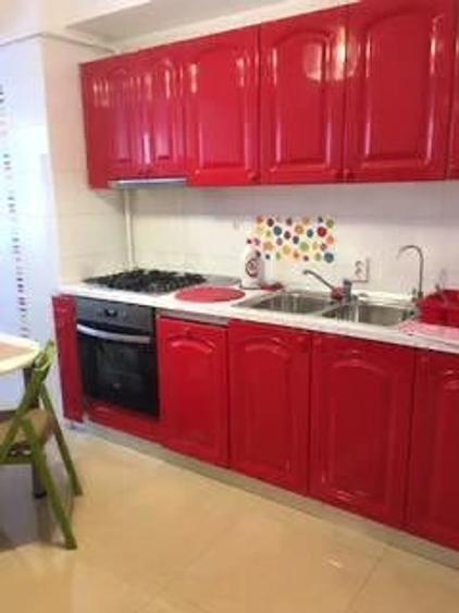Apartament cu 3 camere decomandat în Dorobanți