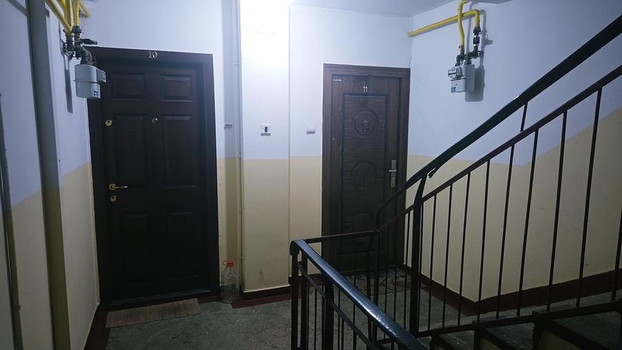 Apartament cu 3 camere decomandat în I. C. Frimu