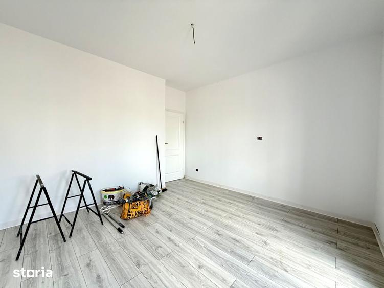 Casă cu 3 camere cu Teren 290 Mp în Sânandrei