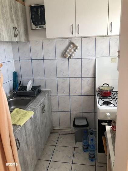 Garsonieră decomandată în Central
