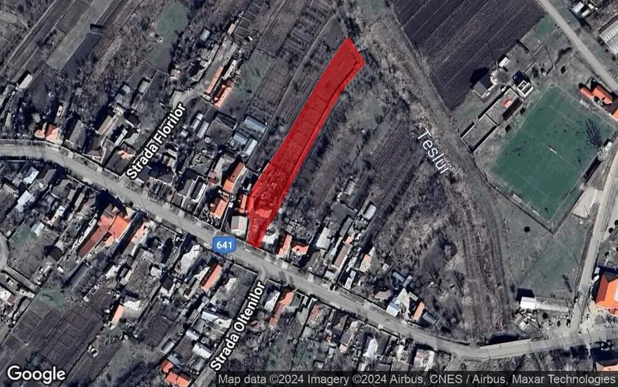Teren de 3239 mp, în Pielești