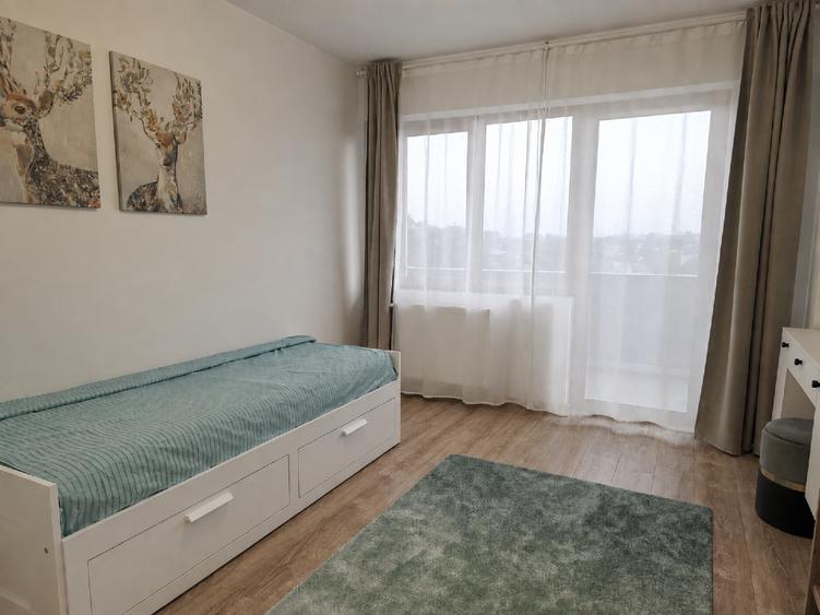 Apartament cu 3 camere decomandat, mobilat în Dorobanțul