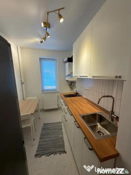 Apartament cu 2 camere semidecomandat în Tomis II