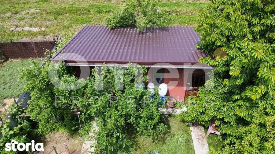 Casă cu 3 camere cu Teren 1500 Mp în Mireșu Mare