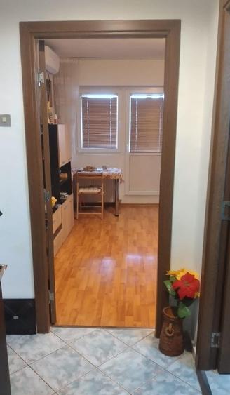 Rahova, Petre Ispirescu, bloc din 1984, ac - 2