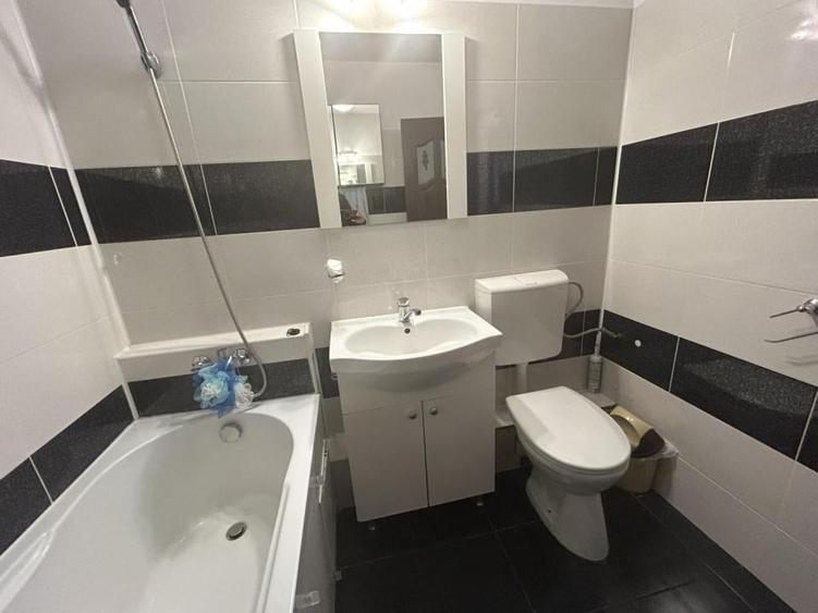 148000- 3 camere renovat- Sun Plaza-metrou- 70mp- 2bai- bloc 1982 reab - 8