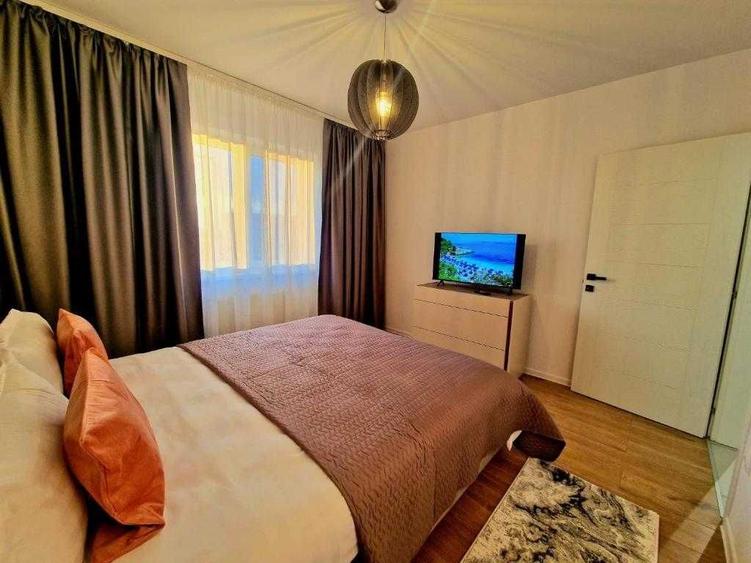 Apartament 2 camere Zona Tractorul Coresi Bloc Nou Mobilat si utilat - 2