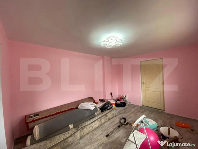 Casa moderna 4 camere, 30 ari teren, 4 anexe la 20 de minu - 9