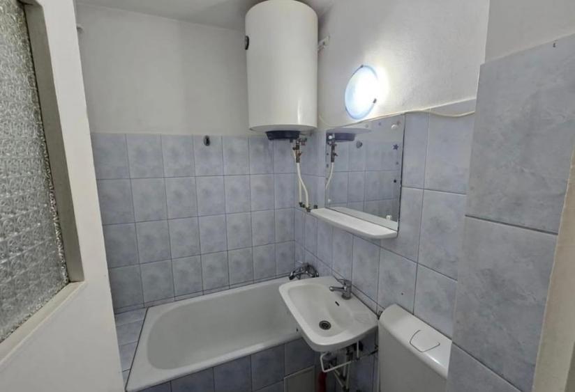 Etaj 2 - Alexandru - Zimbru - Garsoniera - mobilata - libera - 5