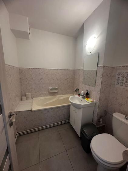 Spatiu comercial, 3 camere, decomandat,  zona Alexandru cel Bun - 8