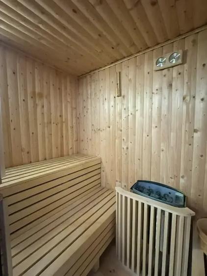 Casa individuala, gradina,  piscina, foisor, locuri de parcare - 13