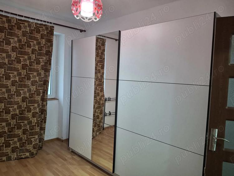 Particular inchiriez - 9