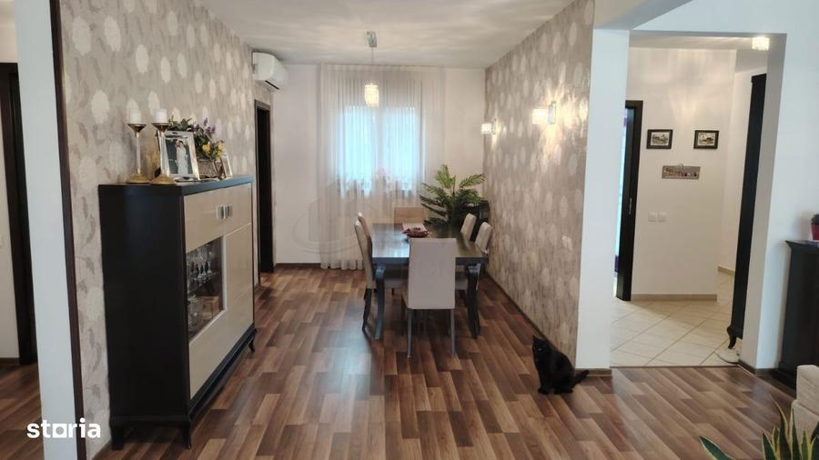 Vila cu bucatarie de vara in Paradisul Verde - 2