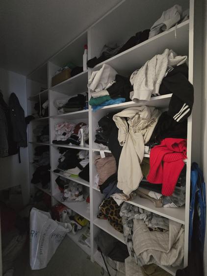 Vila mobilata si utilata - 4 camere - 4 bai - dressing - pod- - 14