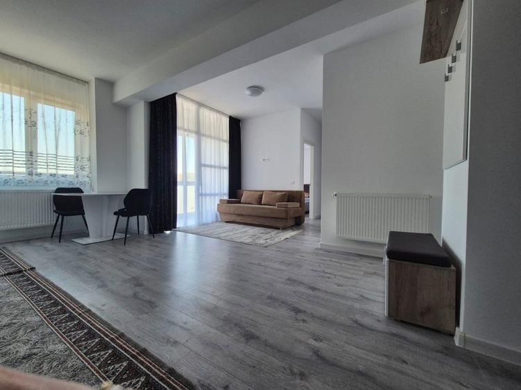 Inchiriez apartament 3 camere - 2