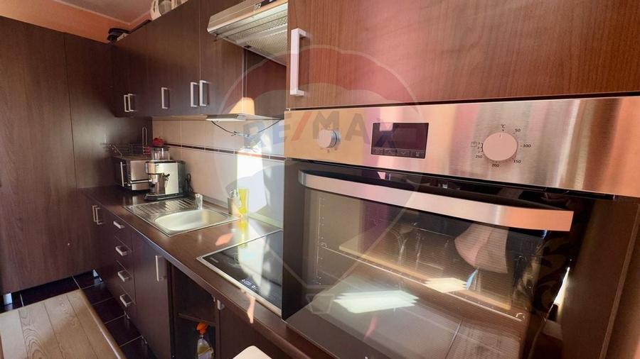 De vanzare: Apartament modern, ideal locuire sau investitie - 2