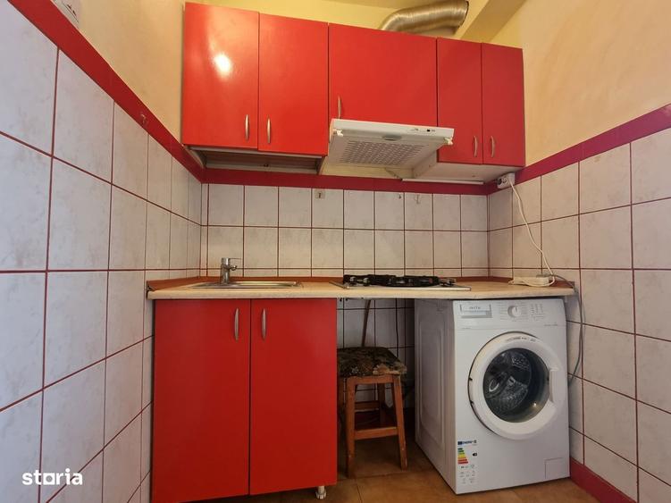 Garsoniera Poarta 6 ideala pentru locuit sau investitie - 2