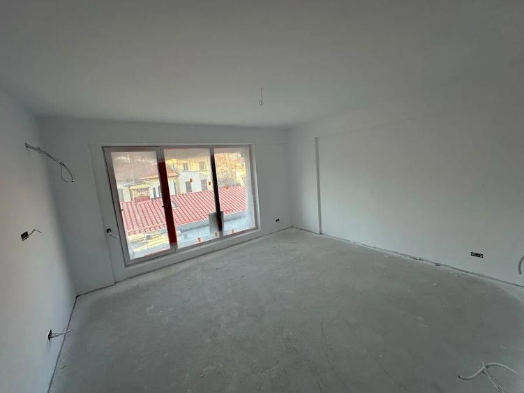 Rond Decebal Apartament 2 Camere Decomandat Finisaje LUX Birou Dezvoltat - 3