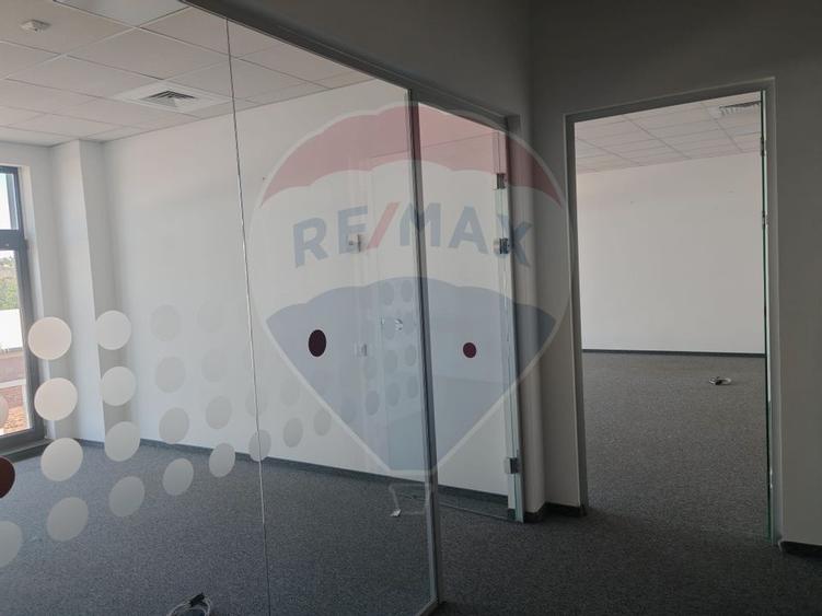 Spatiu de birouri (79.77 mp) - zona Garii - 1