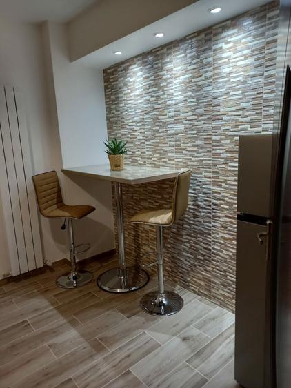 PROPRIETAR, inchiriez STUDIO PREMIUM(ap.cu o camera),mobilat, utilat ! - 3