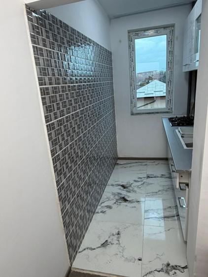 Vand apartament rosiori de vede - 3