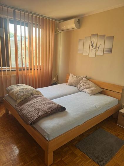 Apartament 4 camere Orsova Zona Centrala etaj 3 - 5