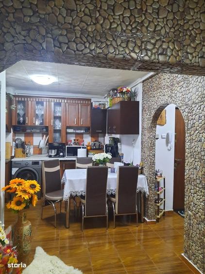 Apartament 3 camere de vanzare in Bragadiru zona veche langa primarie - 4