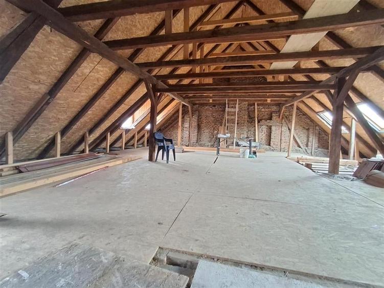 Casa cu doua apartamente garaj pivnita in Cisnadie - 14