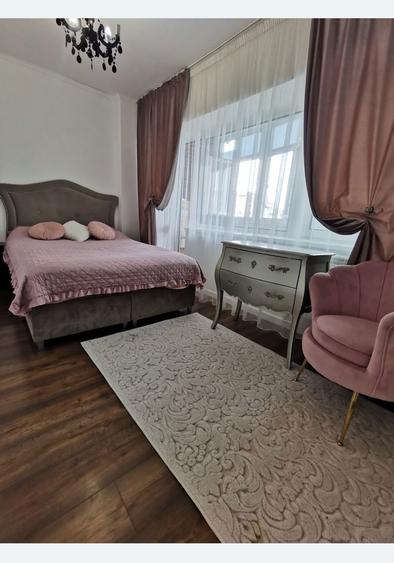 Apartament cu 3 camere în Podei