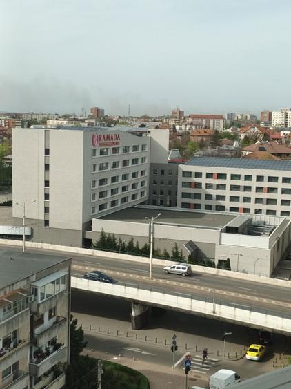 Inchiriez garsoniera ultracentrala Craiova Ramada Primarie Teatru - 5