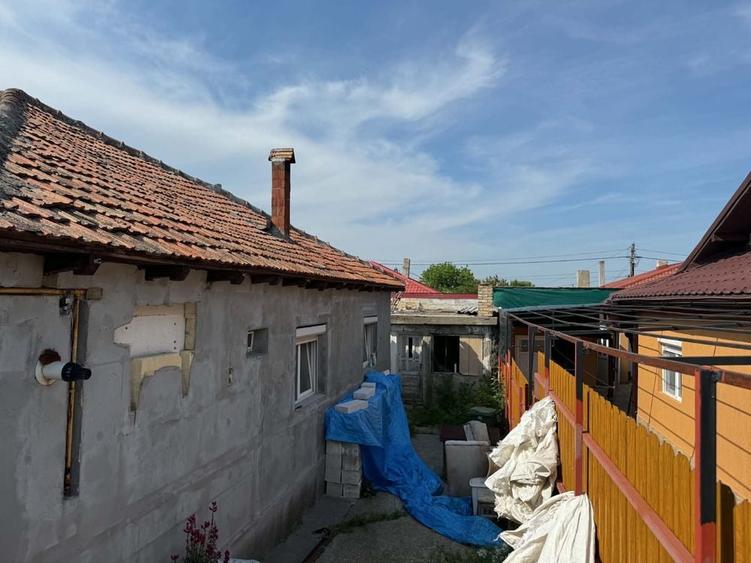 Casa de vanzare in zona Catanga 200mp - 4