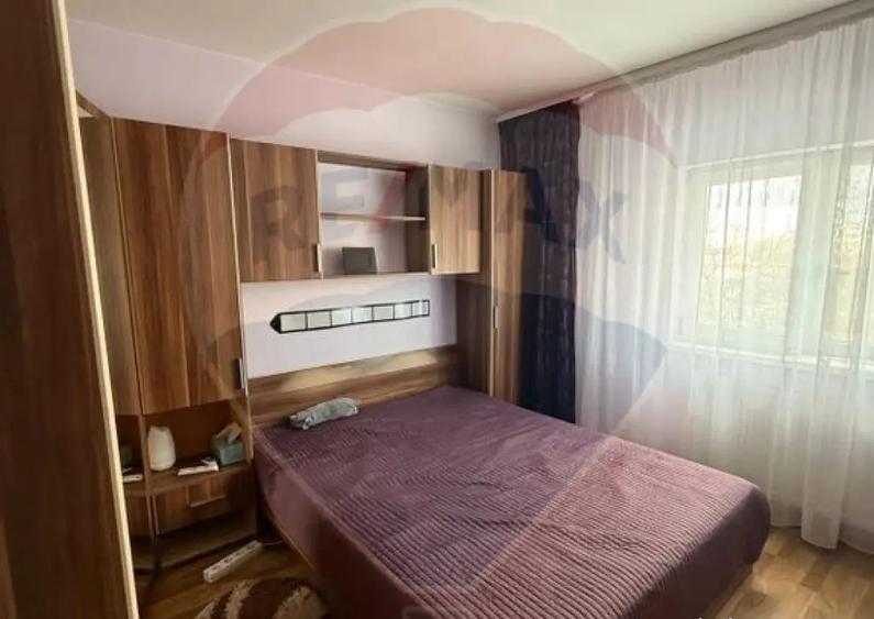 Apartament cu 3 camere de inchiriat in zona Lapus - 2