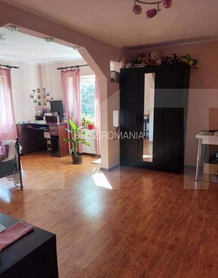 Casa moderna cu terasa si curte amenajata, centru Berceni