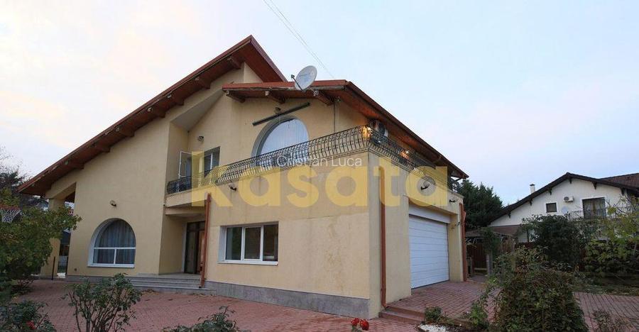 Vila Individuala de vanzare cu teren de 1.000Mp. Zo...